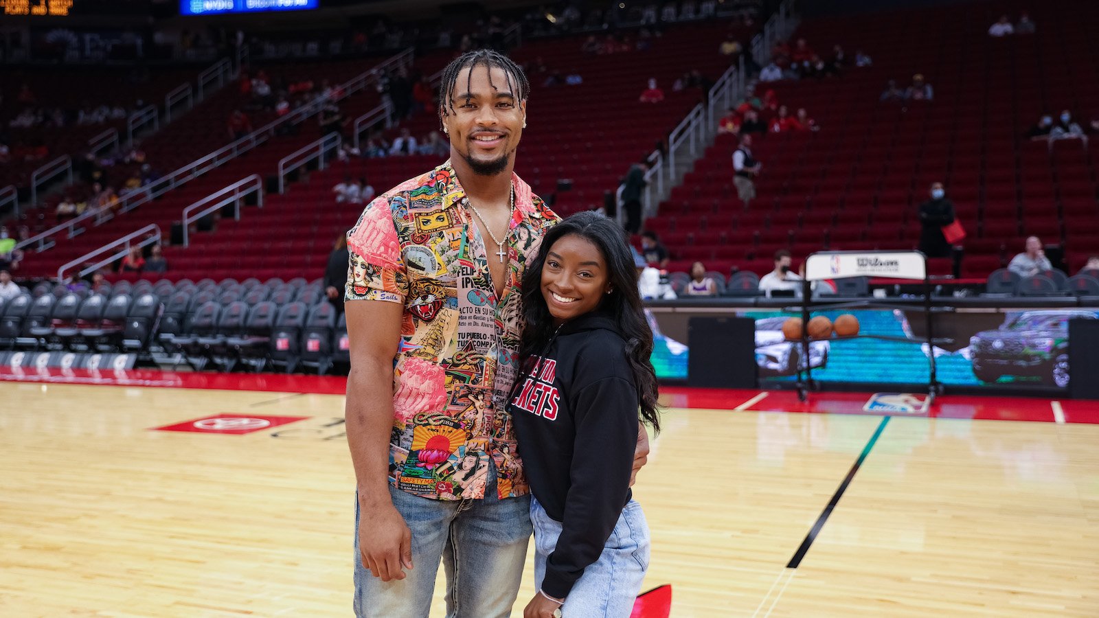 Jonathan Owens and Simone Biles