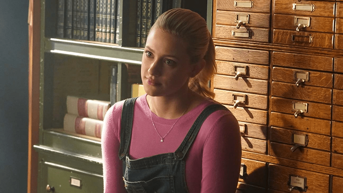 Lili Reinhart in ‘Look Both Ways’