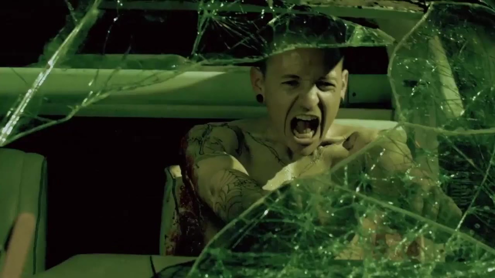 Chester Bennington in Saw