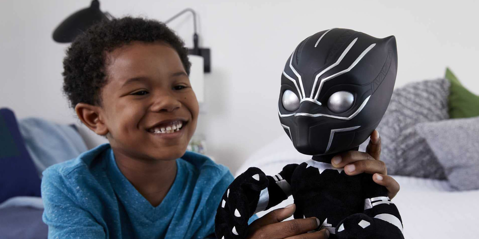 Marvel Black Panther Heart of Wakanda Plush Figure