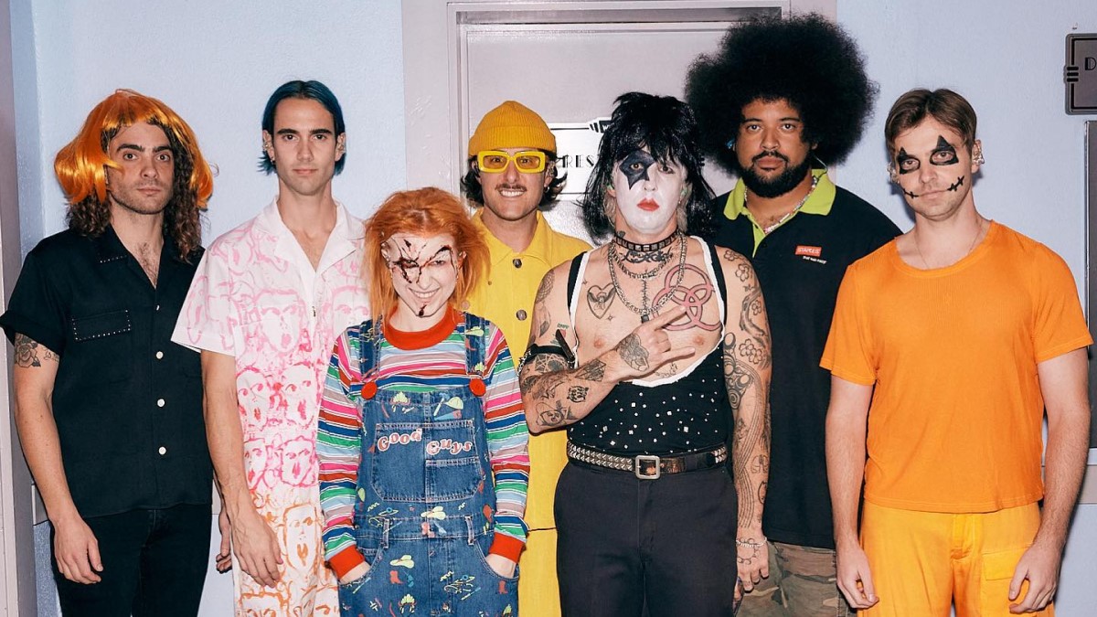 Paramore full-time and touring musicians on Halloween