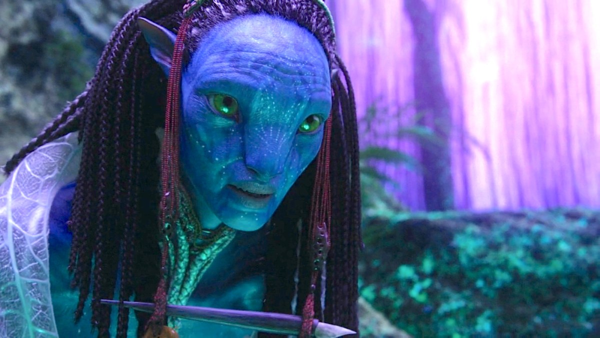 CCH Pounder as Mo'at in 'Avatar'