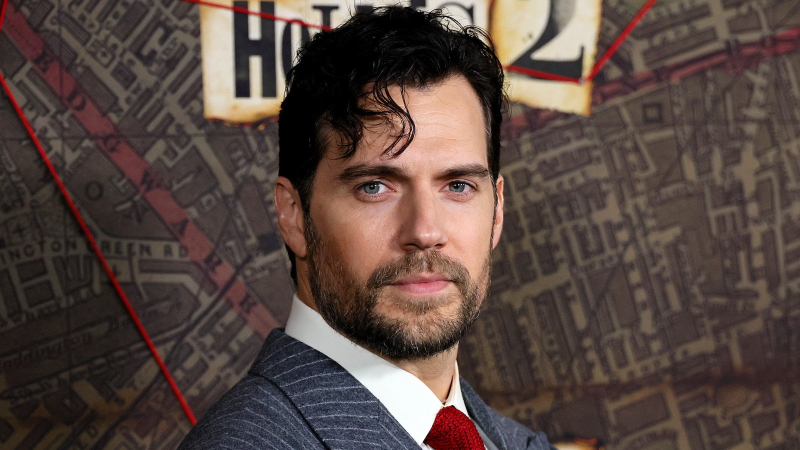 Henry Cavill red carpet