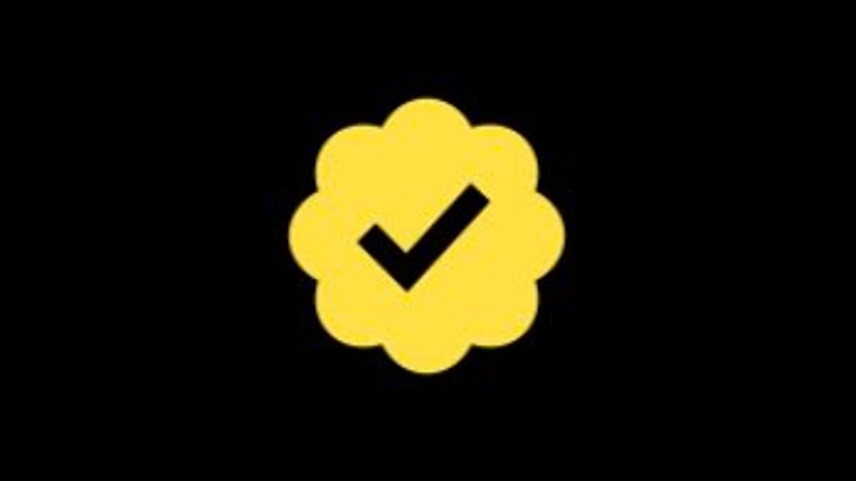 Yellow checkmark - Twitter