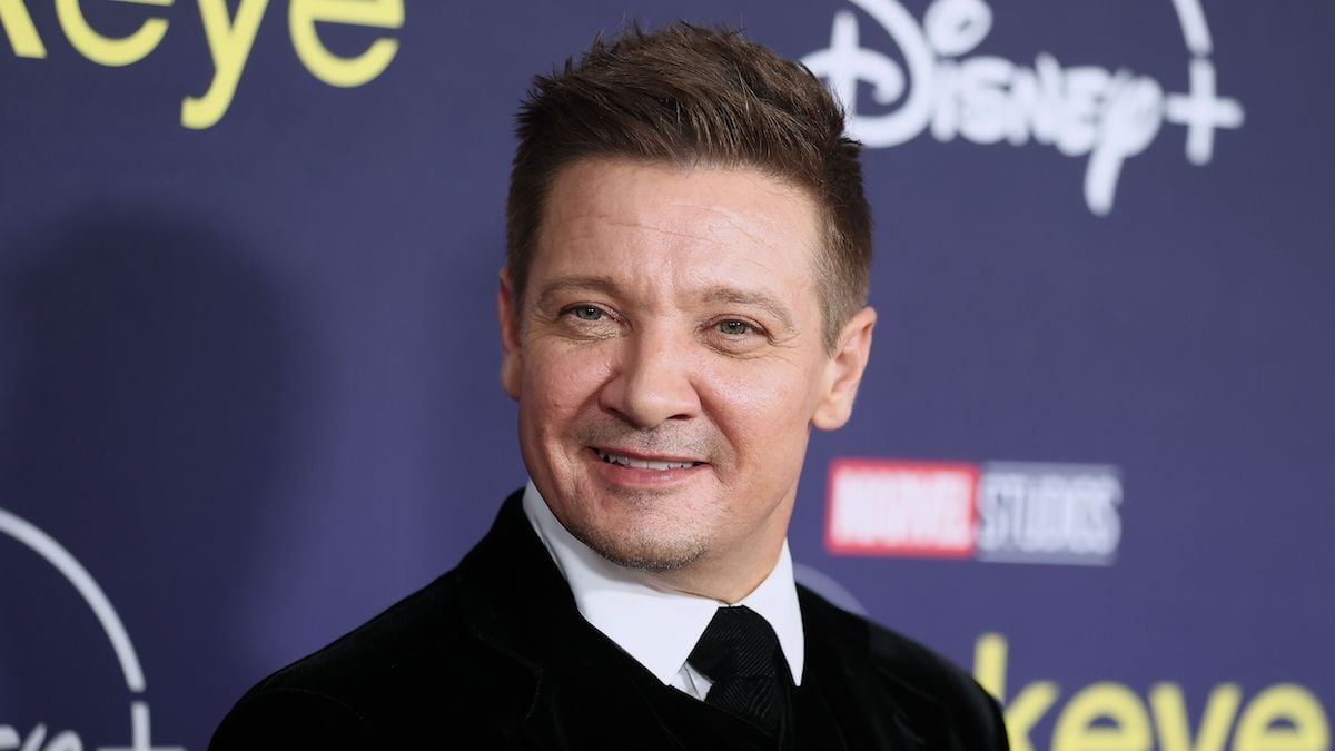 Jeremy Renner Hawkeye MCU Premiere