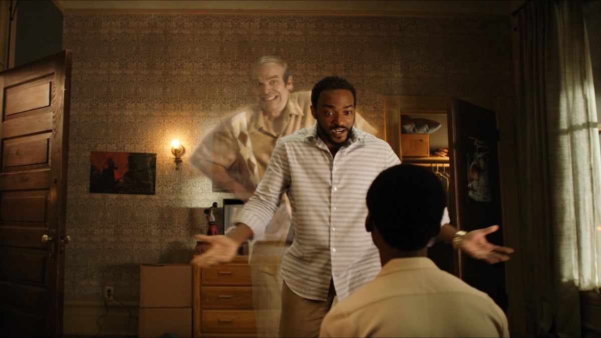 We Have A Ghost. (L to R) David Harbour as Ernest, Anthony Mackie as Frank, Jahi Winston as Kevin in We Have A Ghost.