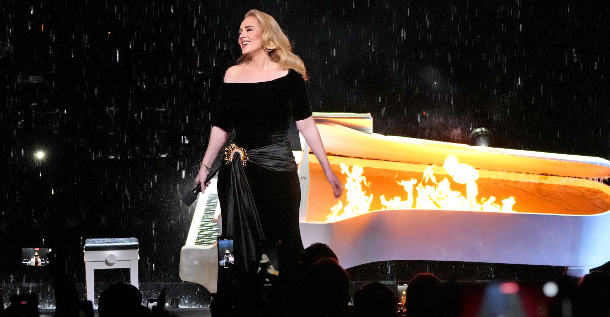 Adele performs onstage during the "Weekends with Adele" Residency Opening at The Colosseum at Caesars Palace on November 18, 2022 in Las Vegas, Nevada.