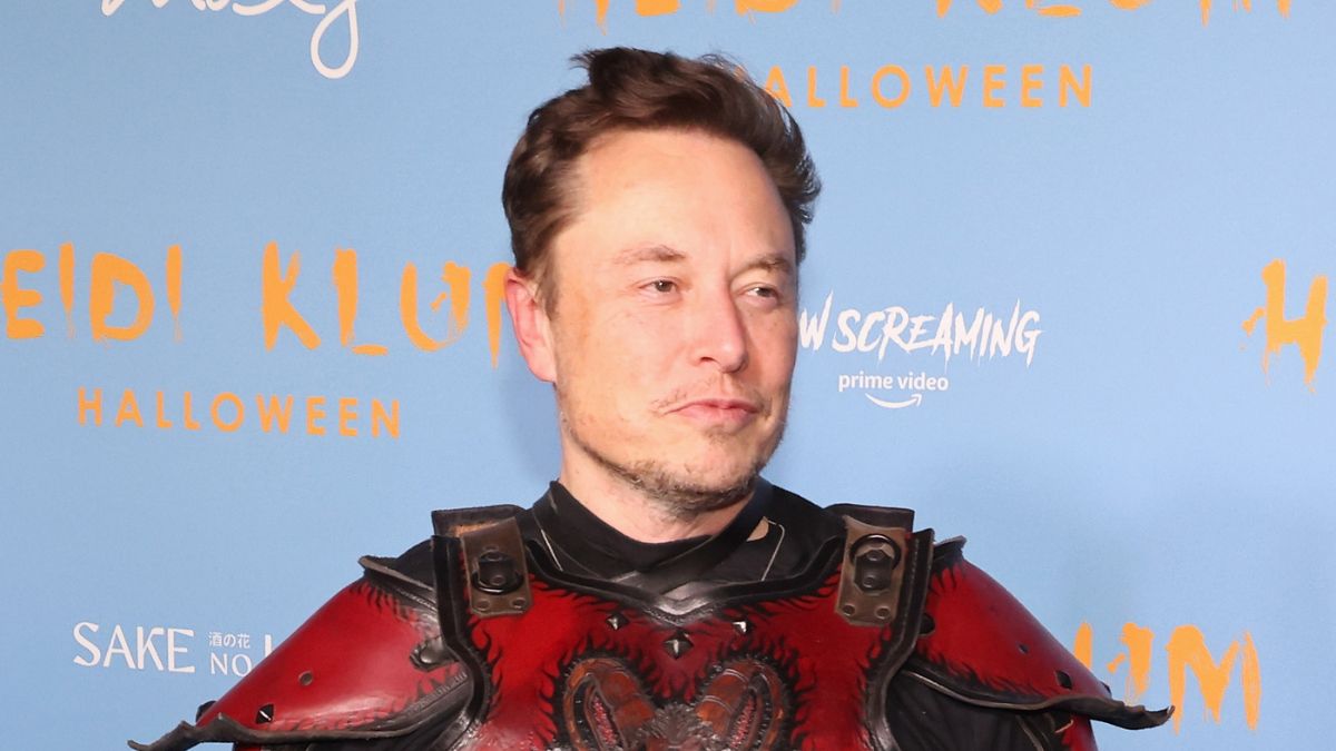 Elon Musk gives everyone a reminder on why he isn't a scientist in AI fueled attack on trans people