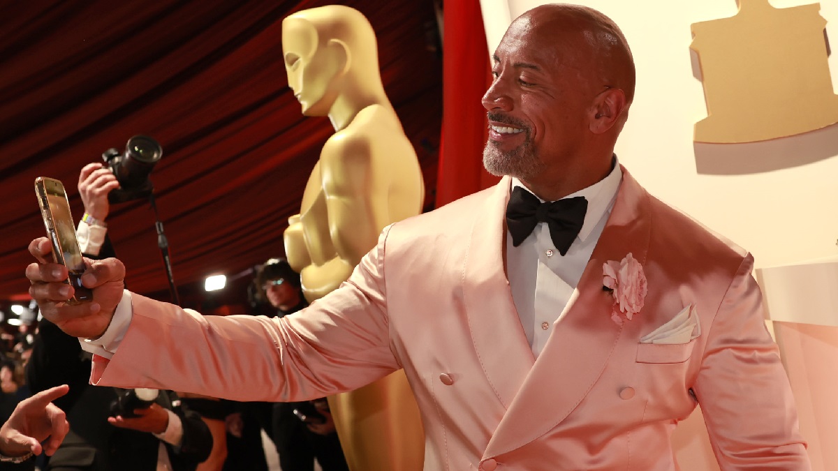 HOLLYWOOD, CALIFORNIA - MARCH 12: Dwayne Johnson attends the 95th Annual Academy Awards on March 12, 2023 in Hollywood, California.