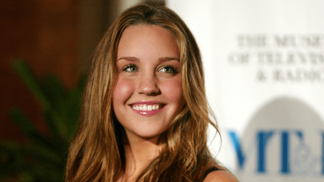 Amanda Bynes during The Museum Of Television & Radio To Honor CBS News's Dan Rather And Friends Producing Team at The Beverly Hills Hotel in Beverly Hills, CA, United States.