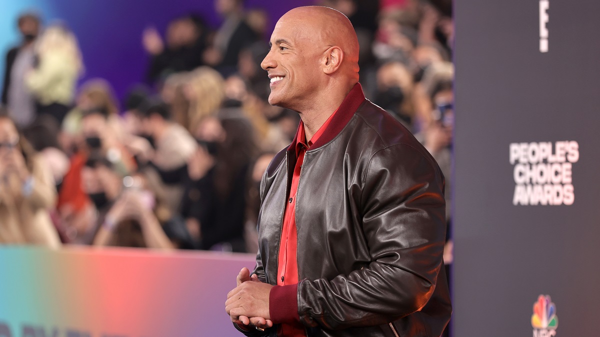 SANTA MONICA, CALIFORNIA - DECEMBER 07: Dwayne Johnson attends the 47th Annual People's Choice Awards at Barker Hangar on December 07, 2021 in Santa Monica, California.