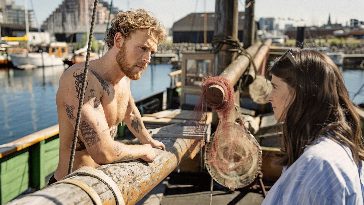 A Beautiful Life. (L to R) Christopher as Elliott and Inga Ibsdotter Lilleaas as Lilly.