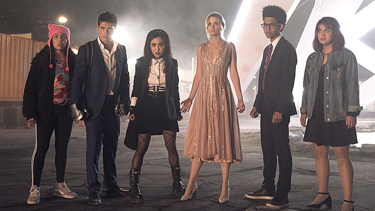 The cast of Hulu's Runaways.