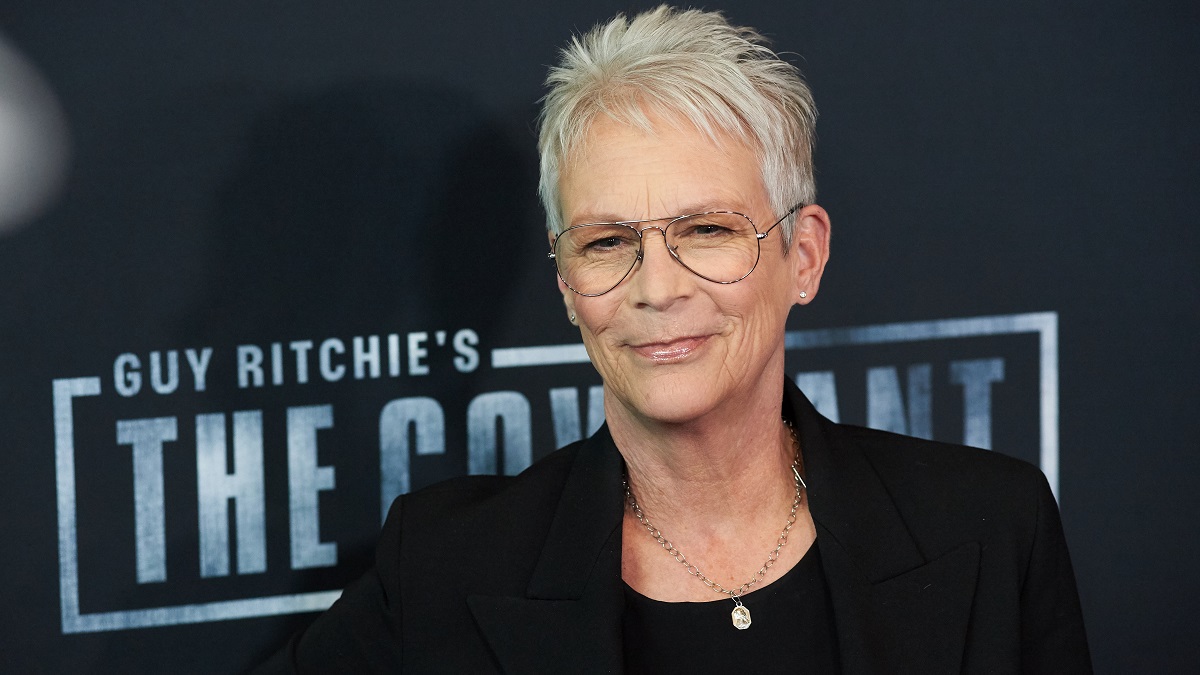 LOS ANGELES, CALIFORNIA - APRIL 17: Jamie Lee Curtis attends the Los Angeles Premiere Of MGM's Guy Ritchie's "The Covenant" - Arrivals at Directors Guild Of America on April 17, 2023 in Los Angeles, California.