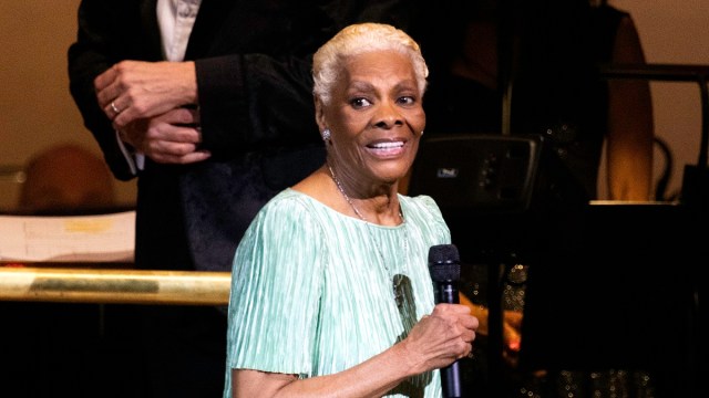 NEW YORK, NEW YORK - MAY 01: Dionne Warwick performs onstage during The New York Pops 40th Birthday Gala at Carnegie Hall on May 01, 2023 in New York City.