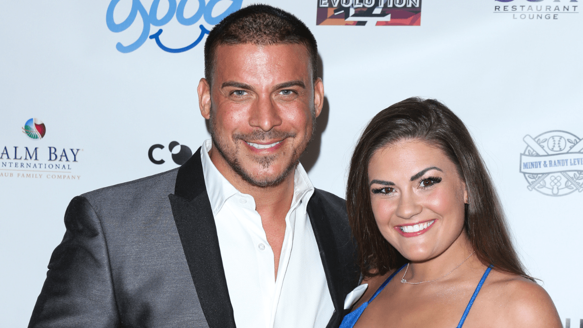 HOLLYWOOD, CA - NOVEMBER 09: Reality TV Personalities Jax Taylor (L) and Brittany Cartwright (R) attend the 2nd annual Vanderpump Dog Foundation Gala at Taglyan Cultural Complex on November 9, 2017 in Hollywood, California.