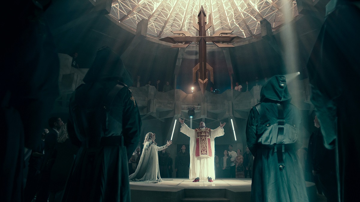 Warrior Nun. (L to R) William Miller as Adriel, Joaquim de Almeida as Duretti in episode 206 of Warrior Nun.