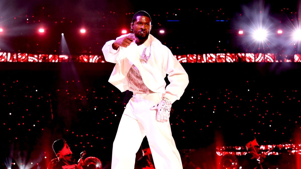 Usher performs onstage during the Apple Music Super Bowl LVIII Halftime Show at Allegiant Stadium on February 11, 2024 in Las Vegas, Nevada. (Photo by Kevin Mazur/Getty Images for Roc Nation)