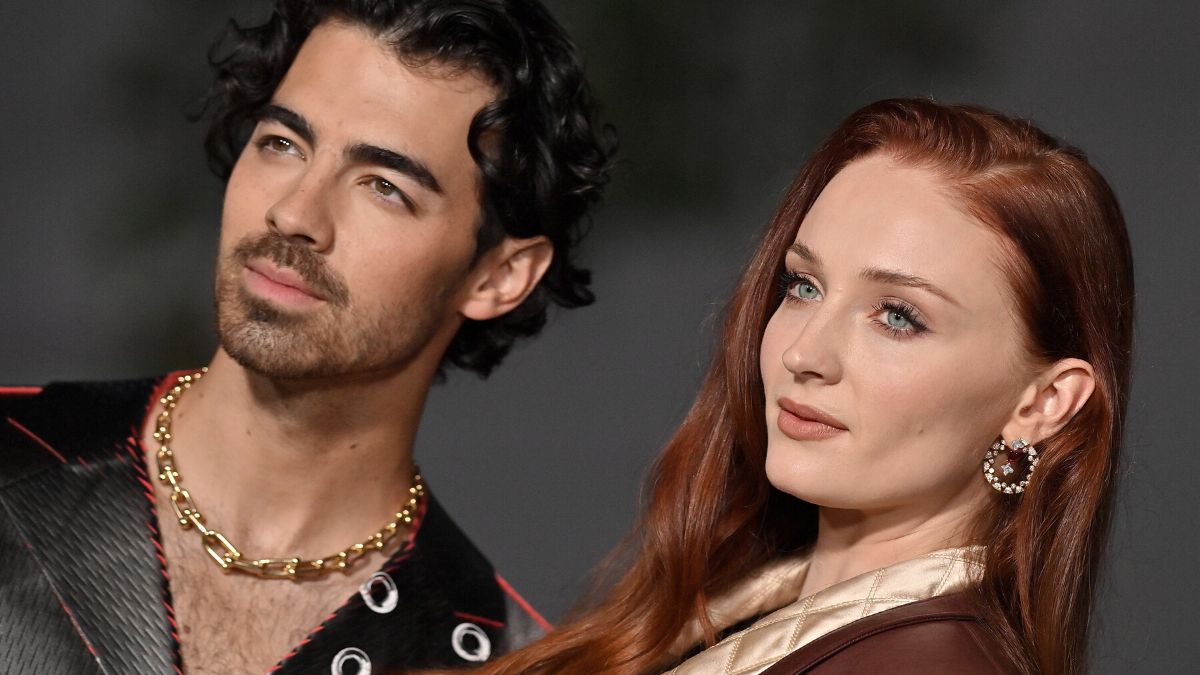 LOS ANGELES, CALIFORNIA - OCTOBER 15: Joe Jonas and Sophie Turner attend the 2nd Annual Academy Museum Gala at Academy Museum of Motion Pictures on October 15, 2022 in Los Angeles, California. (Photo by Axelle/Bauer-Griffin/FilmMagic)