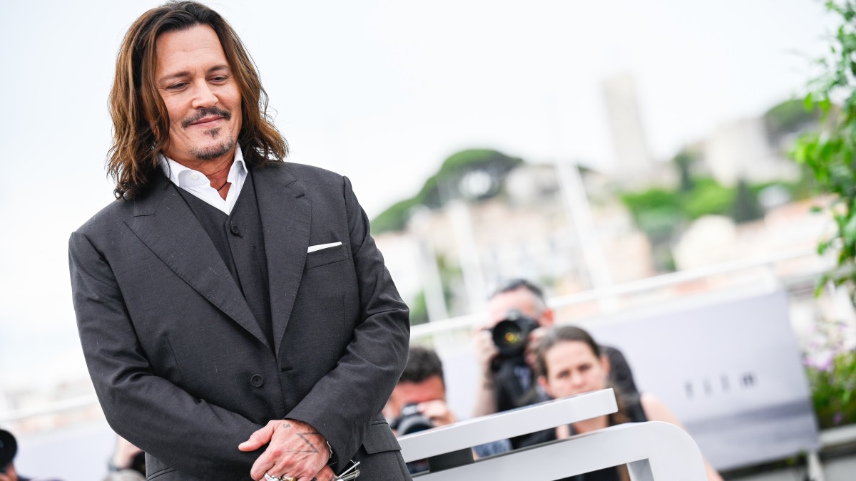 CANNES, FRANCE - MAY 17: Johnny Depp attends the "Jeanne du Barry" photocall at the 76th annual Cannes film festival at Palais des Festivals on May 17, 2023 in Cannes, France.