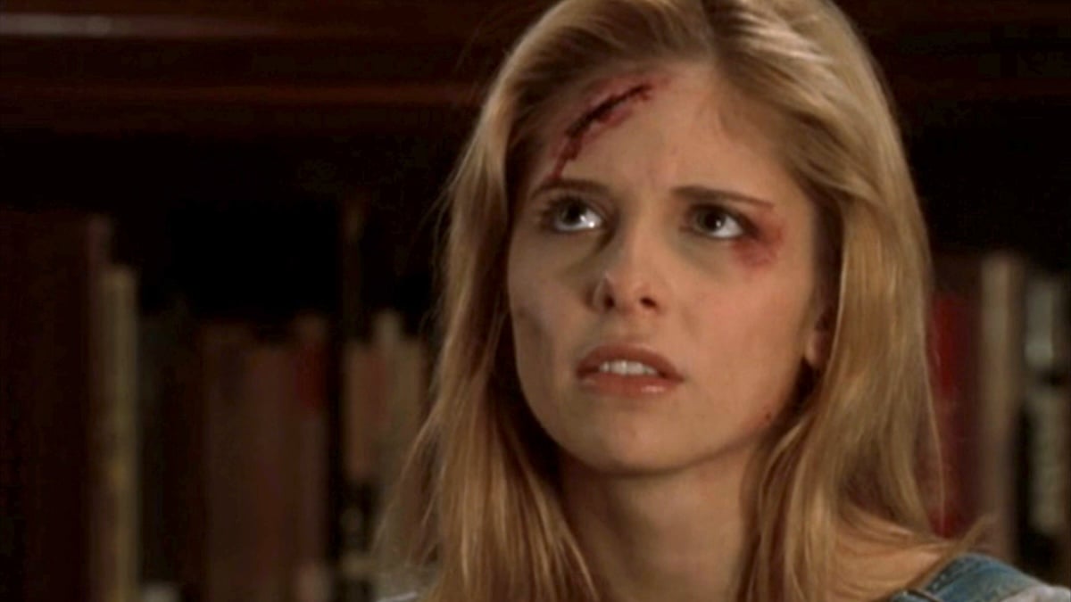 Buffy with a bloody gash across her forehead in the episode "Helpless" from 'Buffy the Vampire Slayer