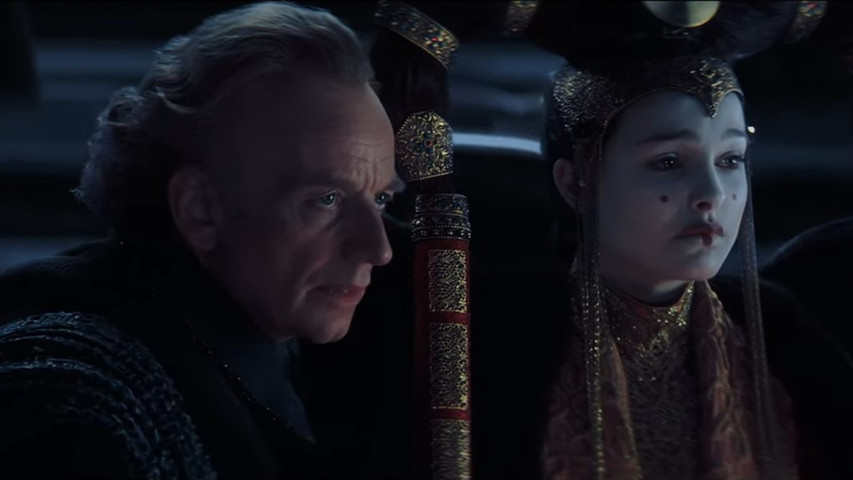 Palpatine and the princess talking