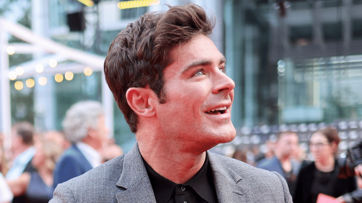 TORONTO, ONTARIO - SEPTEMBER 13: Zac Efron attends "The Greatest Beer Run Ever" Premiere during the 2022 Toronto International Film Festival at Roy Thomson Hall on September 13, 2022 in Toronto, Ontario.