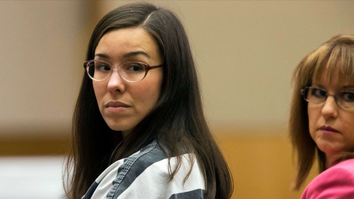 Jodi Arias, left, looks on next to her attorney, Jennifer Willmott, right, during her sentencing in Maricopa County Superior Court, April 13, 2015 in Phoenix. 