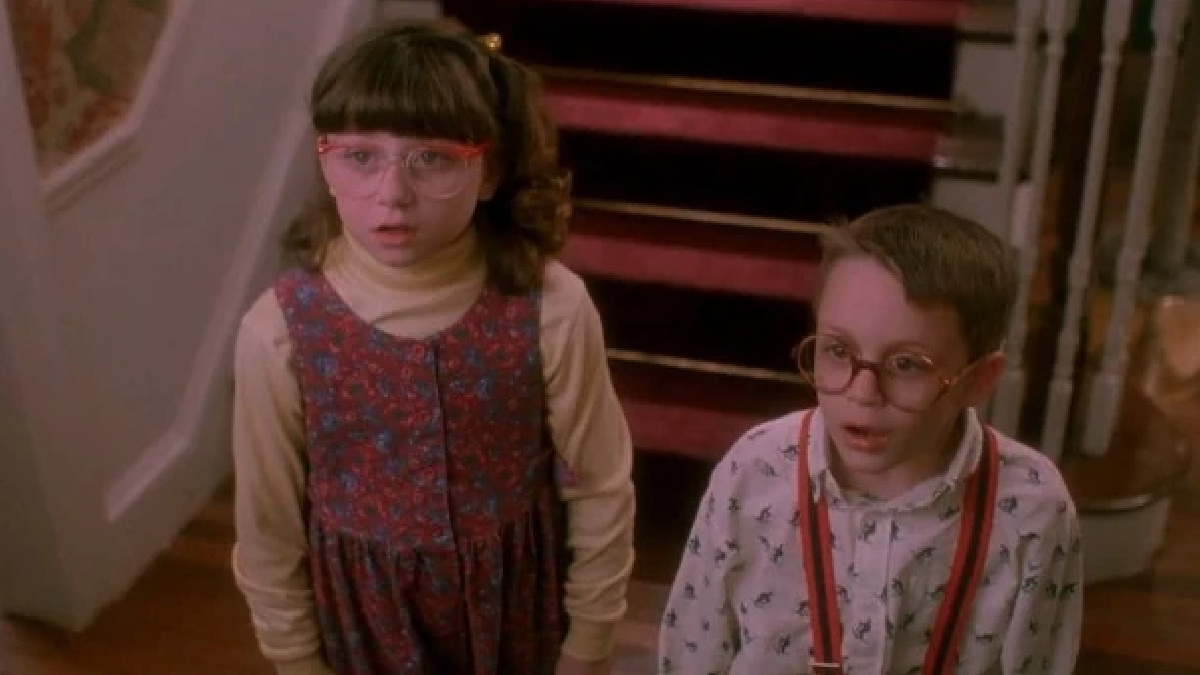 Anna Slotsky and Kieran Culkin in Home Alone