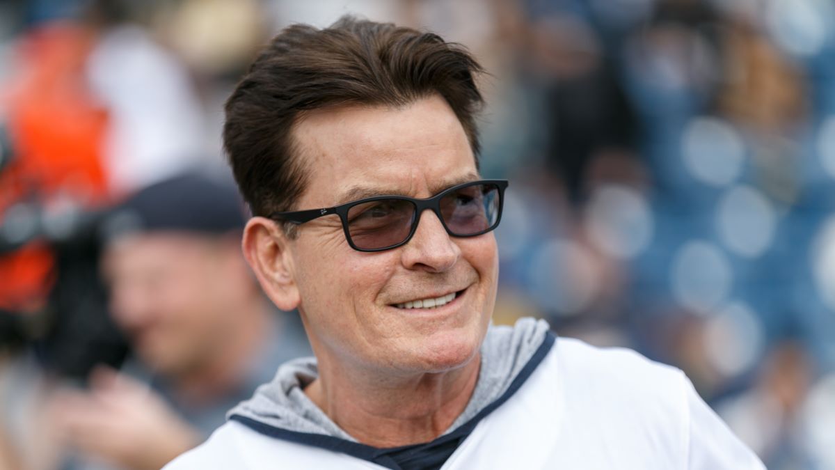 Charlie Sheen attends a charity softball game to benefit "California Strong" at Pepperdine University on January 13, 2019 in Malibu, California. (Photo by Rich Polk/Getty Images for California Strong)