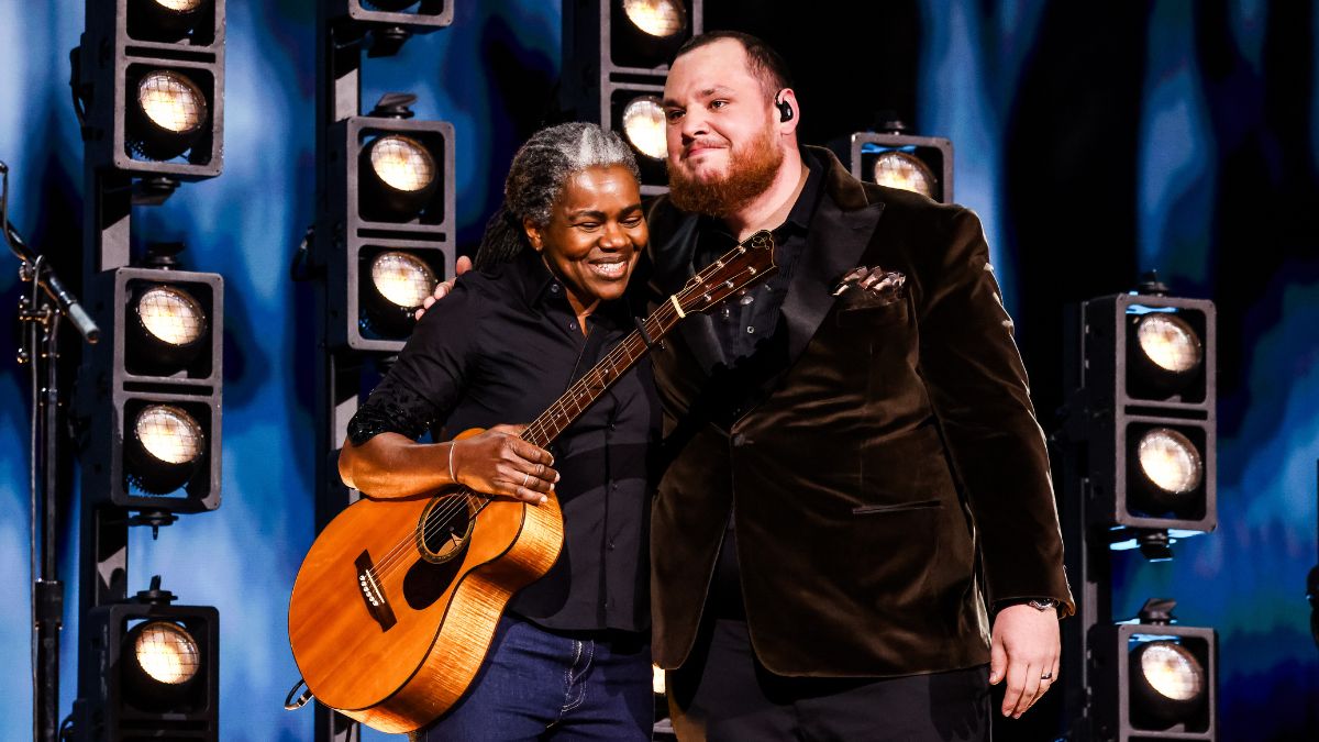 Tracy Chapman and Luke Combs