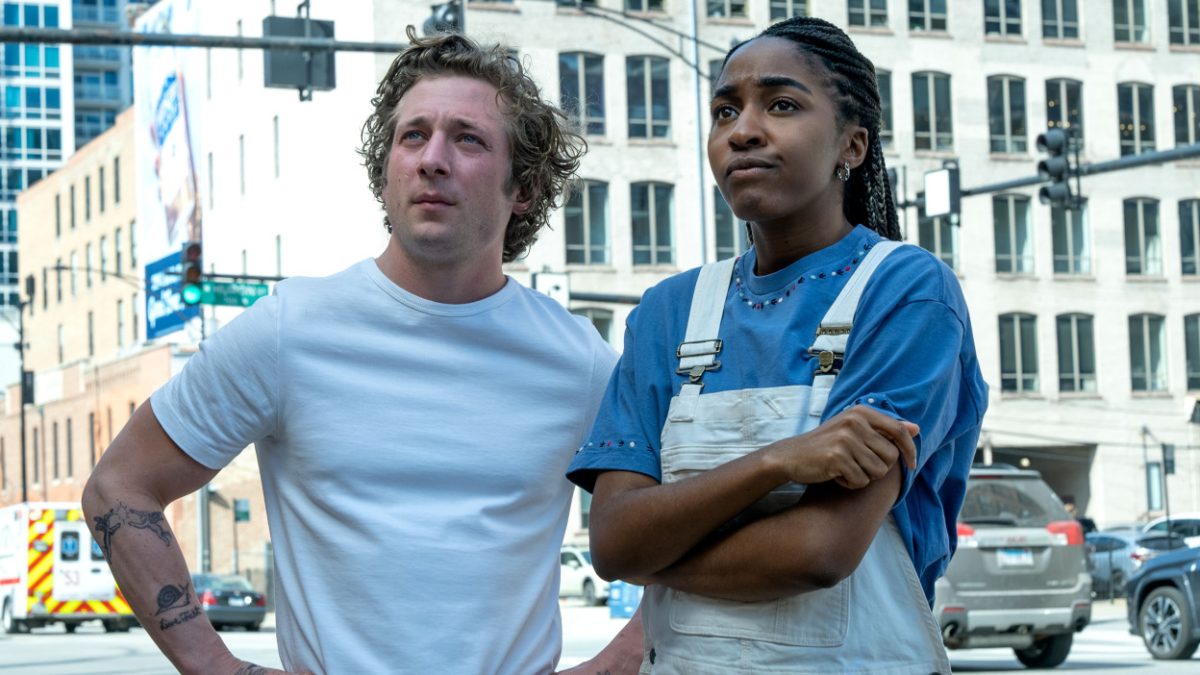 Jeremy Allen White and Ayo Edebiri in The Bear