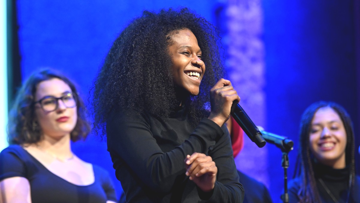 Just Sam performs on stage during the 2022 FairVote Awards at City Winery on April 11, 2022 in New York City. (Photo by Noam Galai/Getty Images for FairVote)