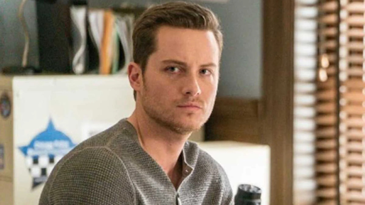 Jesse Lee Soffer as Jay Halstead in Chicago PD