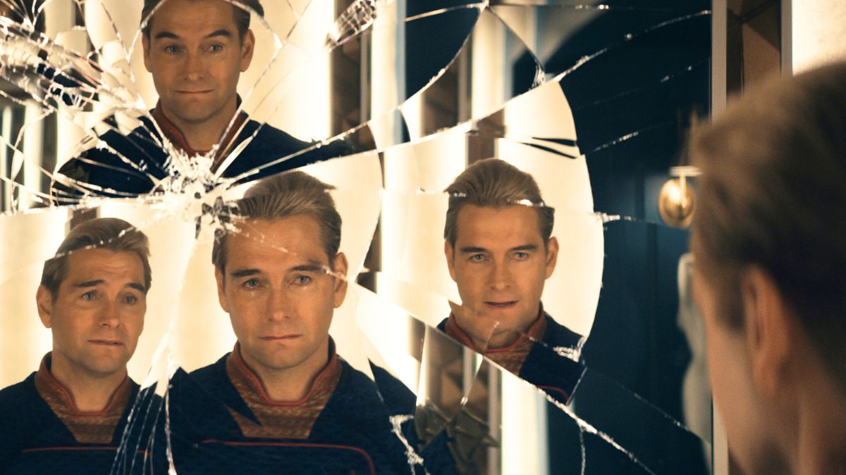 Antony Starr as Homelander reflected in cracked mirror in The Boys Season 4