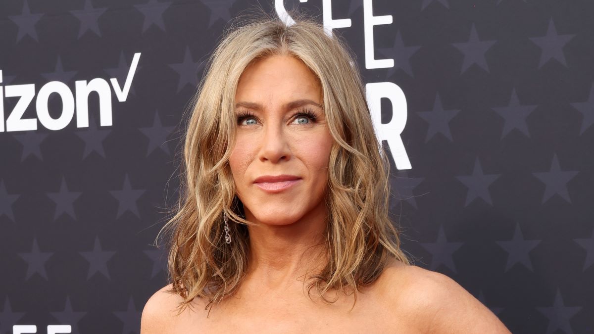 Jennifer Aniston attends the 29th Annual Critics Choice Awards at Barker Hangar on January 14, 2024 in Santa Monica, California. (Photo by Amy Sussman/WireImage,)