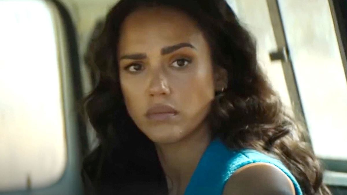 Jessica Alba as Parker in 'Trigger Warning'