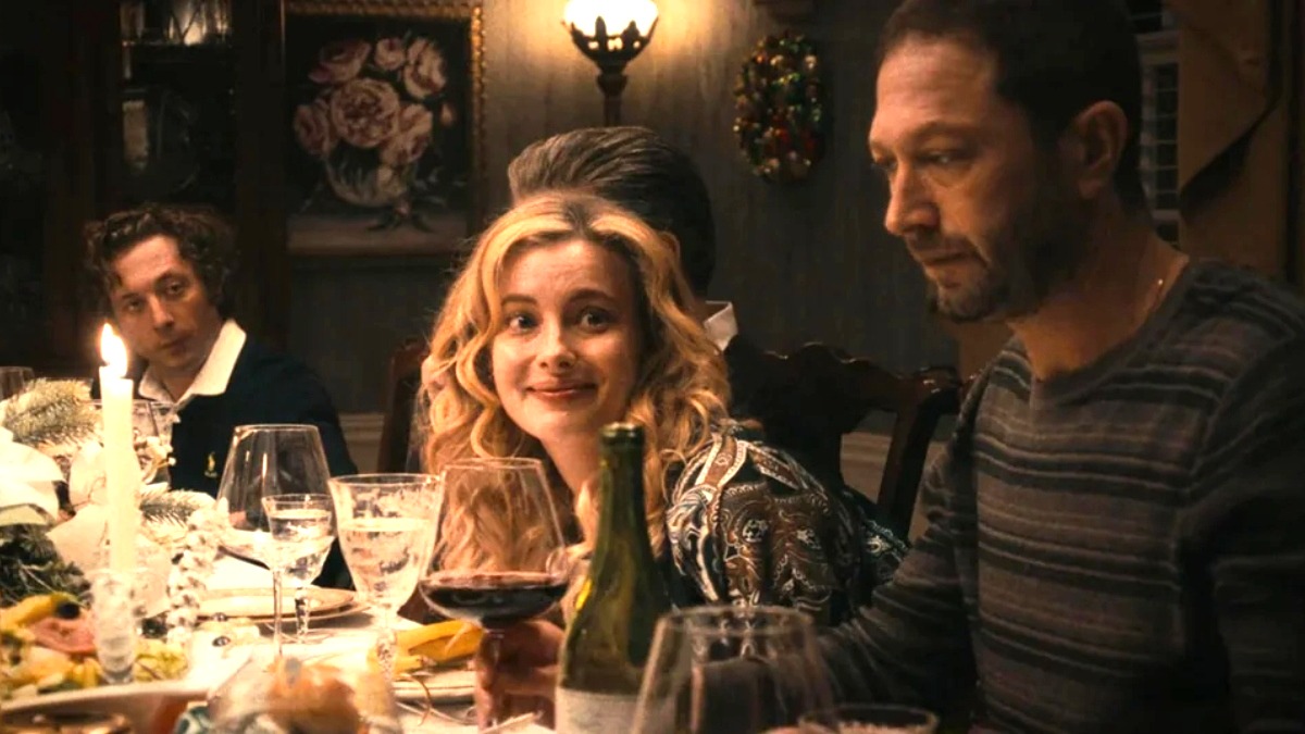 Gillian Jacobs as Tiff and Ebon Moss-Bachrach as Richie on The Bear