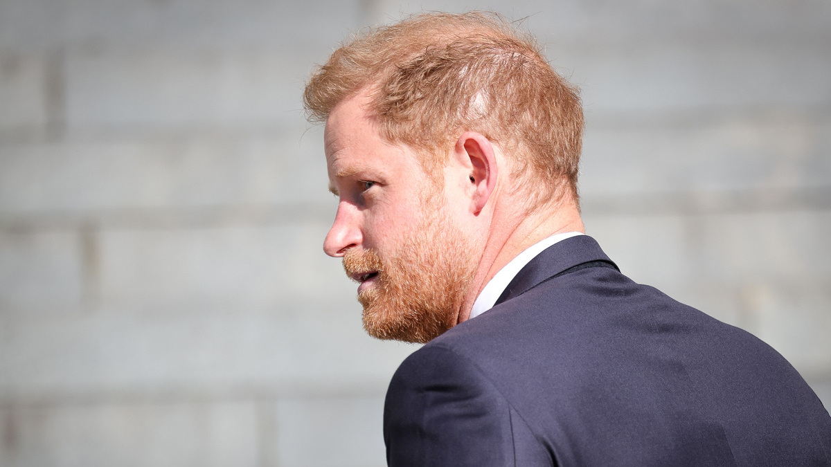 Prince Harry, The Duke of Sussex arrives at The Invictus Games Foundation 10th Anniversary Service at St Paul's Cathedral on May 08, 2024 in London, England.