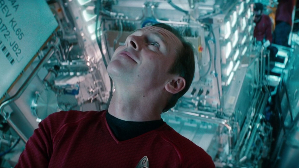 Simon Pegg in Star Trek Into Darkness