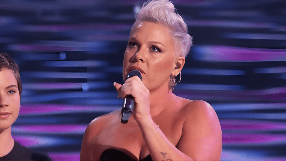 Pink full performance at 2024 DNC (Aug. 22, 2024)