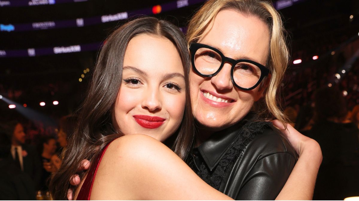 LOS ANGELES, CALIFORNIA - FEBRUARY 04: Olivia Rodrigo and Jennifer Rodrigo attend the 66th GRAMMY Awards at Crypto.com Arena on February 04, 2024 in Los Angeles, California. (Photo by Kevin Mazur/Getty Images for The Recording Academy)